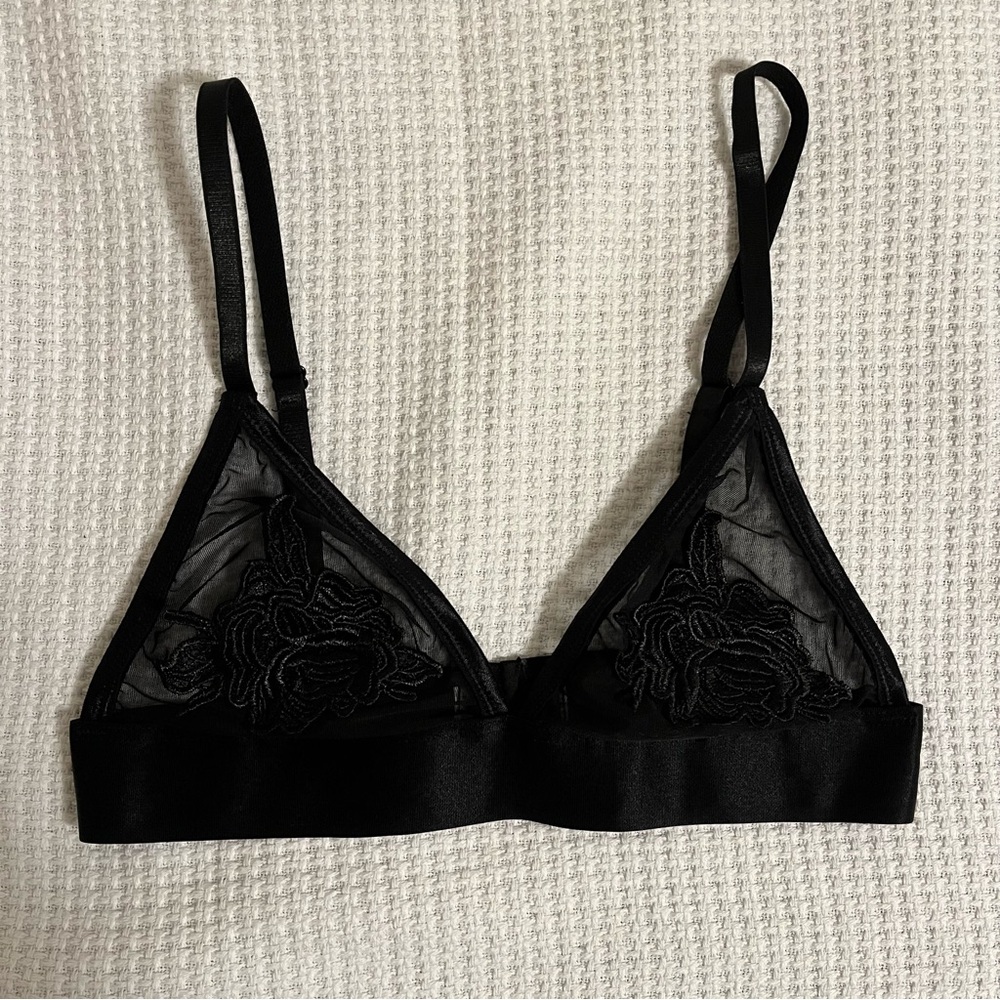 Urban Outfitters Black Mesh Floral Bralette Size XS